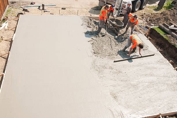 Best Industrial Concrete Flooring in Edcouch, TX